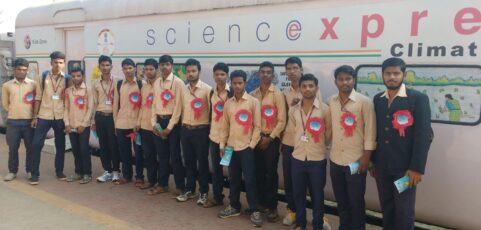 Science Express – the exhibition on wheels